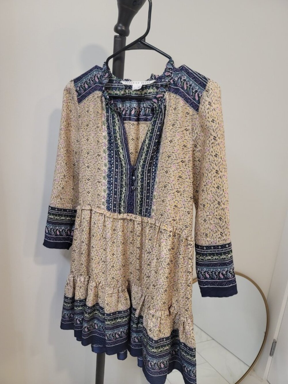 Veronica Beard Ruffle Mini Dress Lumi Beige/Multi Printed Silk Size 4 - Picture 2 of 8